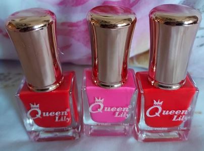 Queen Lily nail color